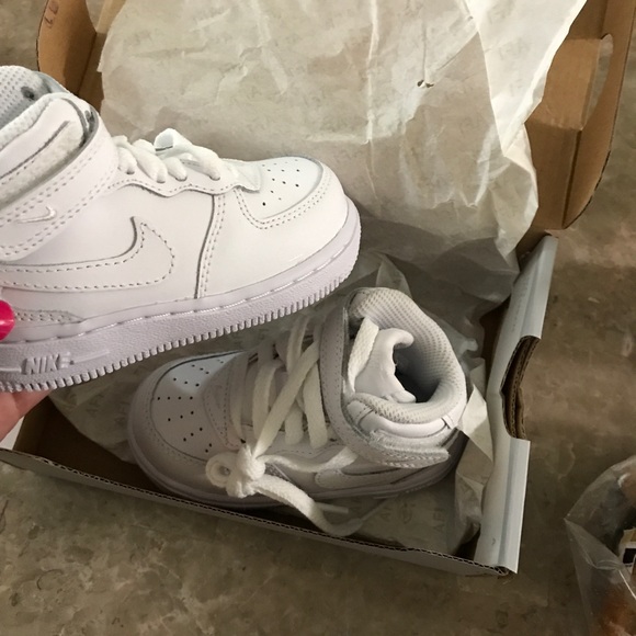 Air Force Ones SZ5 - Picture 4 of 4